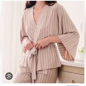 Lake Pajamas DreamModal Kimono Pajama Set size medium (M) in driftwood stripe